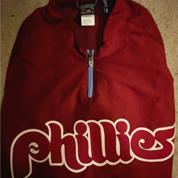 Phillies lightweight jacket.Red/Blue logo on front with toggle around waistband. - Picture 4 of 4
